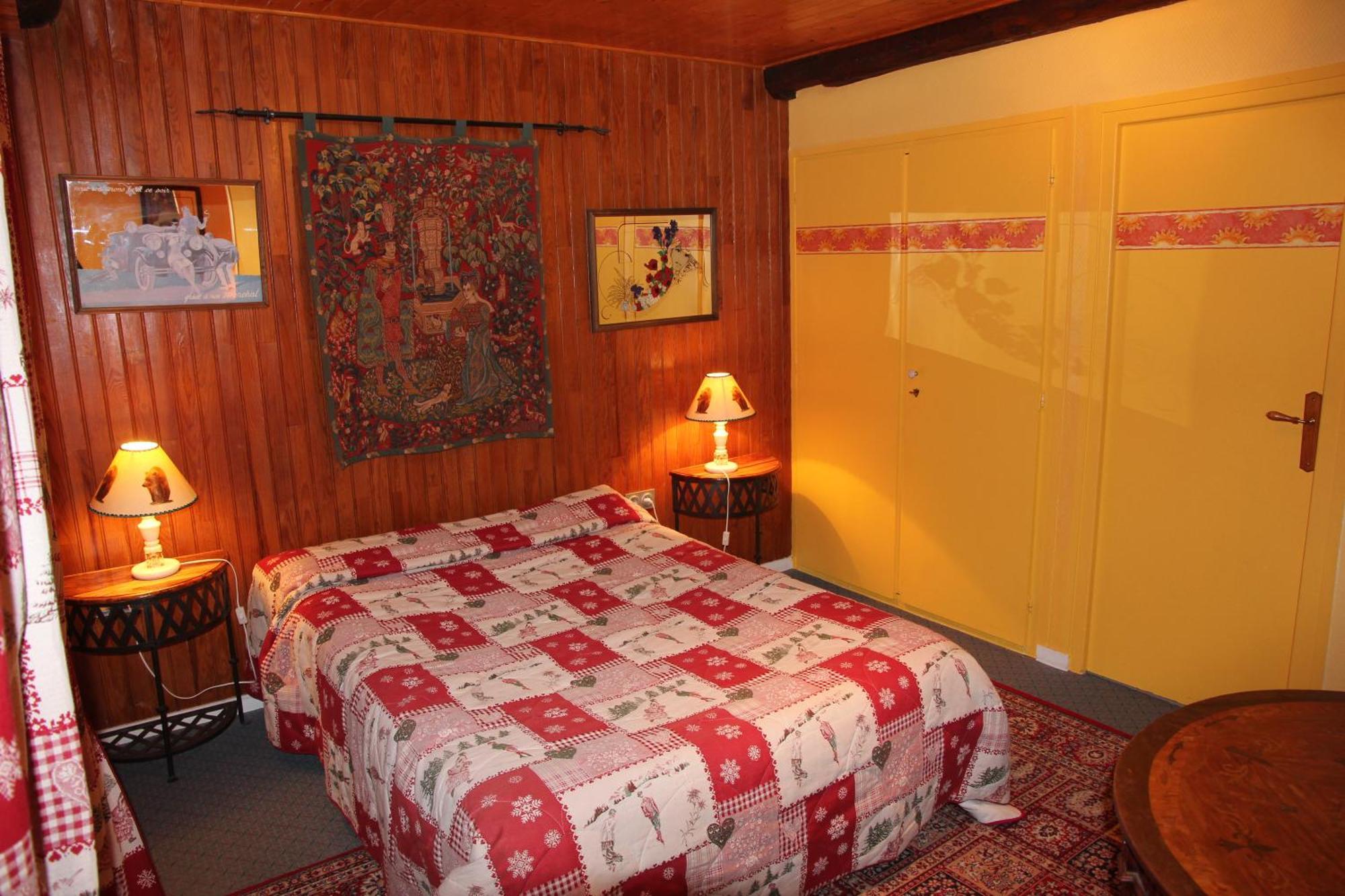 Guest House Chalet Saint Roch Albiez-Montrond Exteriör bild